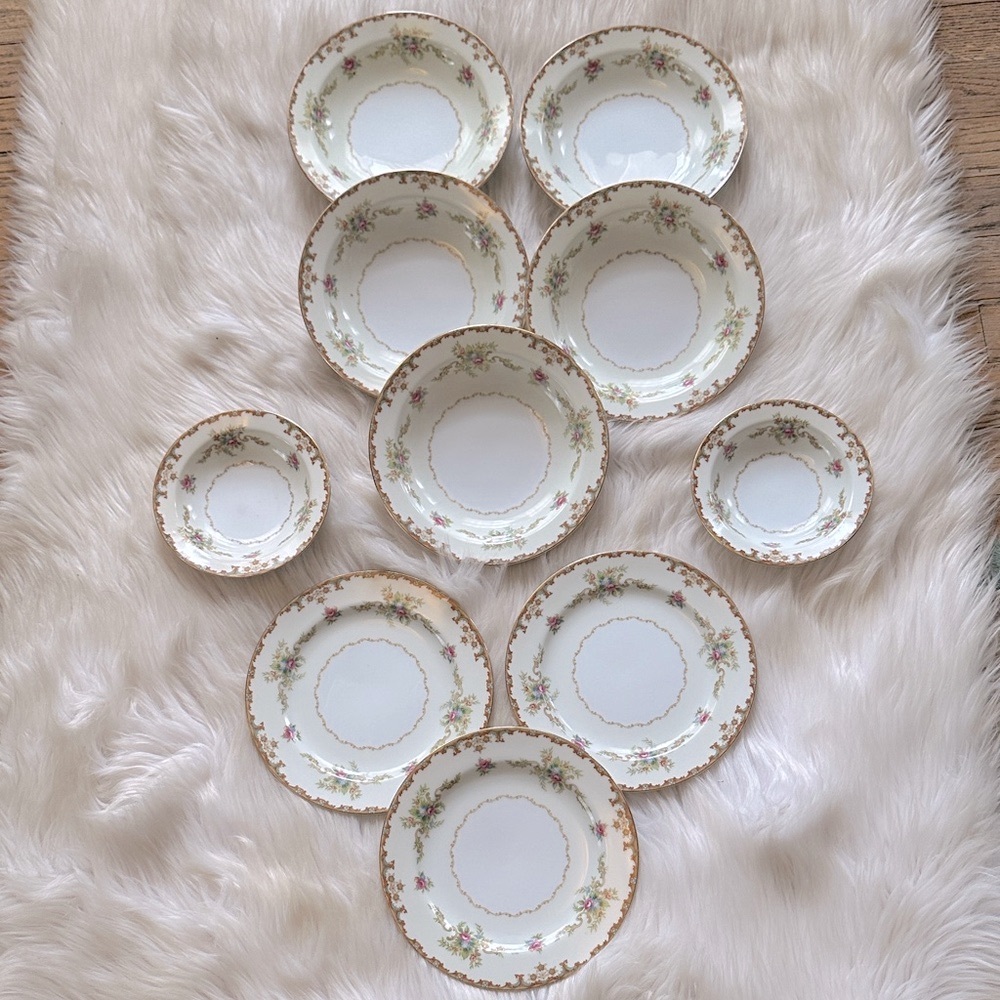 10 REGAL BY SANGO JAPAN.Elegant Floral Dinnerware Set